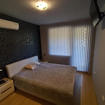 в комплекс райска градина *